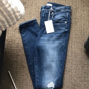 Good American Good Waist Skinny Jean - Worn once